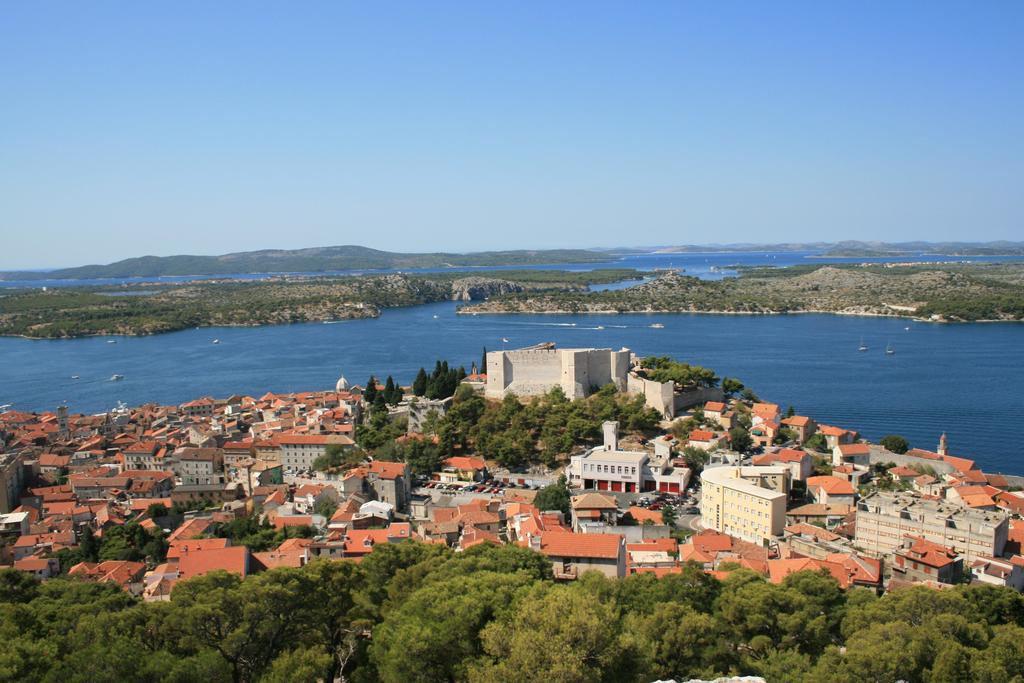 Apartment Roka - Sibenik City Center ภายนอก รูปภาพ