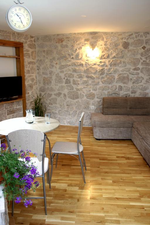 Apartment Roka - Sibenik City Center ภายนอก รูปภาพ